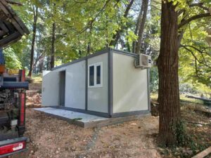 Modularni kontejner ARK 610 sa jednom sobom i zasebnim WC-om – vanjski prikaz modela